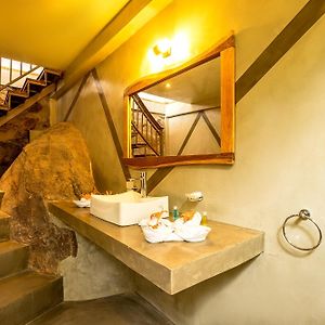 Deluxe Zimmer mit Kingsize-Bett